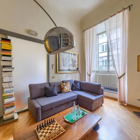 Apartament A Stone's Throw From The Duomo Florencja