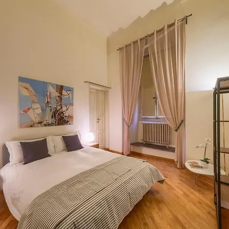 A Stone's Throw From The Duomo * 피렌체